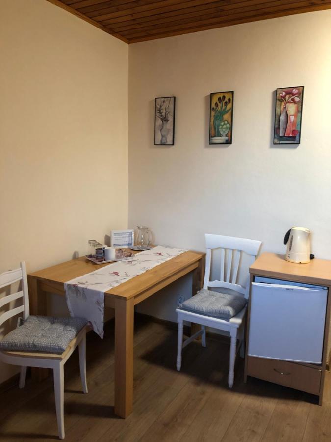 Privat Migac Apartment Vrbov Exterior foto