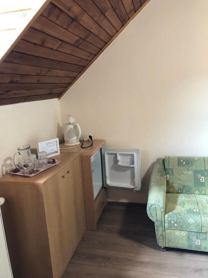 Privat Migac Apartment Vrbov Exterior foto